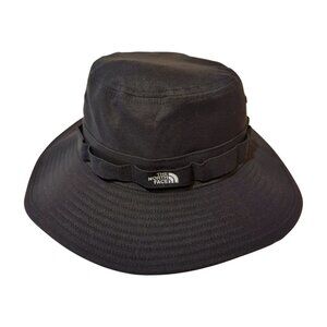 The North Face Class V Brimmer Bucket Hat Small Medium NWT Black